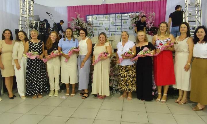 Evento Celebra o Dia da Mulher com Grande Participação em Xavantina