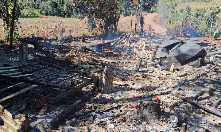 Incêndio destrói residência em linha Verde, interior de Paial