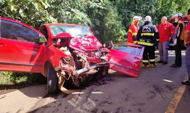 Mulher morre em acidente no interior de Presidente Castello Branco