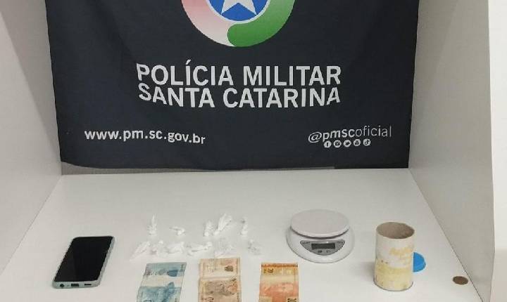 Polícia Militar de Seara apreende menor por tráfico de drogas