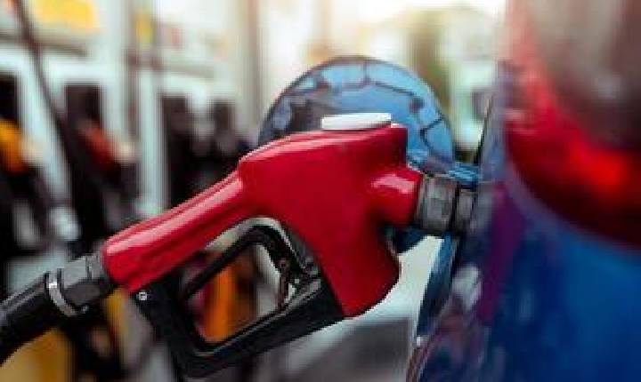 Preço da gasolina sobe a partir de quinta-feira com aumento de imposto