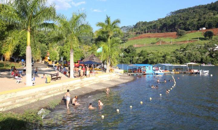 SC é o estado com mais praias concorrendo ao selo Bandeira Azul; Itá está na lista