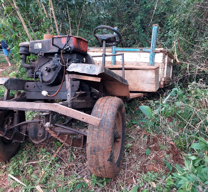 Homem morre prensado por máquina agrícola no Oeste