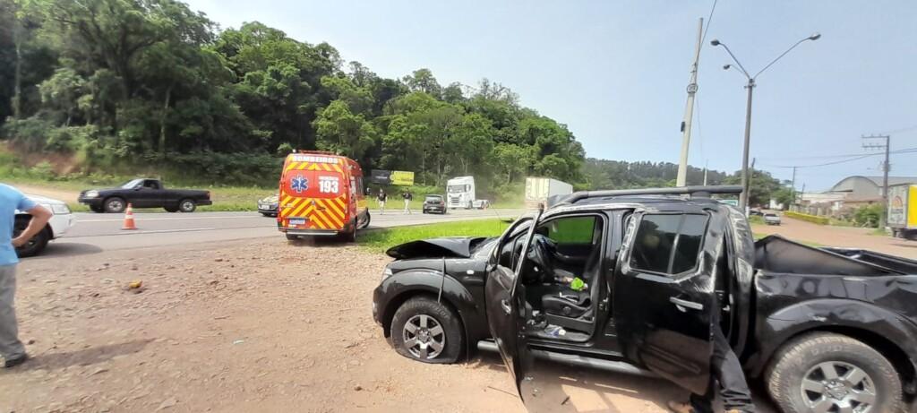 Acidente na BR-282 deixa quatro feridos no Oeste de SC