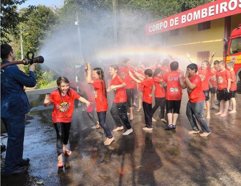 Bombeiros de Seara programam atividades especiais para o Dia das Crianças